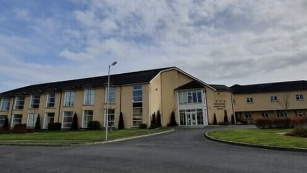 Picture of the front of Droimnín Nursing Home in Stradbally