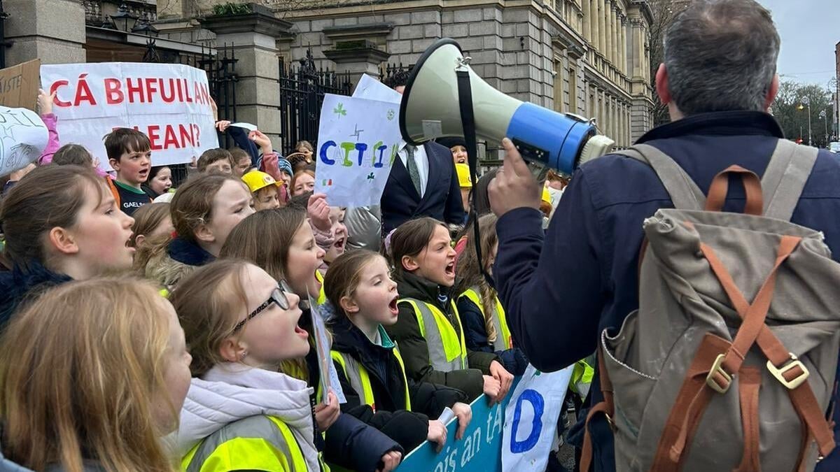 Tús Áite: Agóid Gaelcholáiste 2,4,6,8