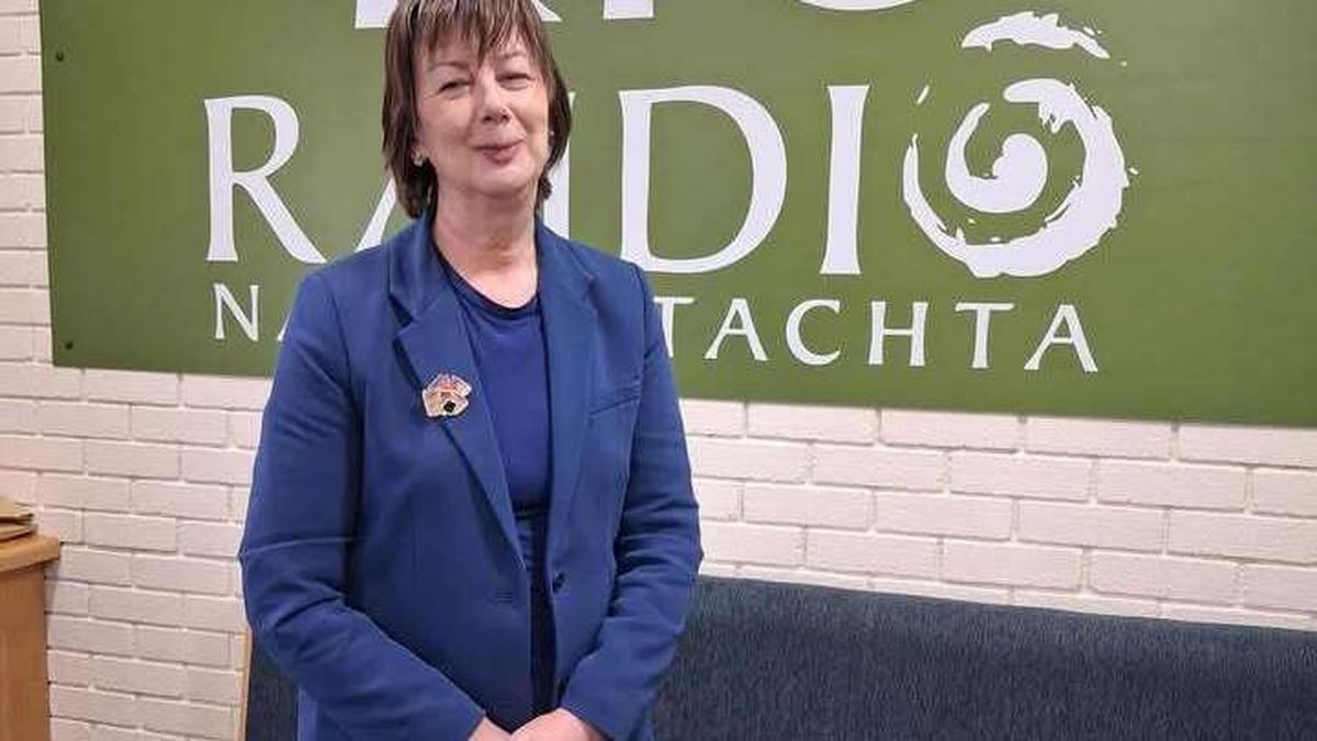Mary Ní Bhriain, Oifigeach Pleanála Teanga na Rosann.