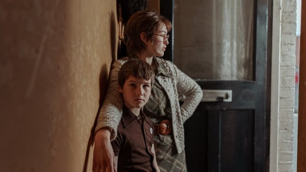 Cillian Sullivan as Bobby and Danielle Galligan as Maura in Spilt Milk