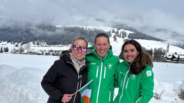 Anabelle Zurbay, Sarah (mother) & coach