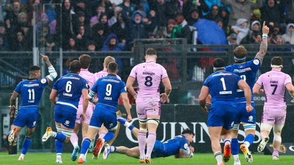 Italy's Tommaso Menoncello scores his side's second try v Scotland - 2026 Six Nations