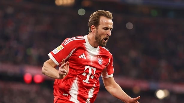 MUNICH, GERMANY - FEBRUARY 08: Harry Kane of Bayern Muenchen celebrates as he scores the goal 1:0 during the Bundesliga match between FC Bayern München and TSG Hoffenheim at Allianz Arena on February 08, 2026 in Munich, Germany. (Photo by Stefan Matzke - sampics/Getty Images)