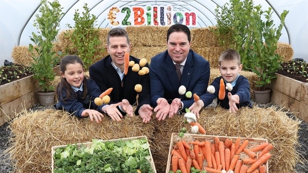 Lidl Ireland CEO Robert Ryan and Minister for Agriculture Martin Heydon