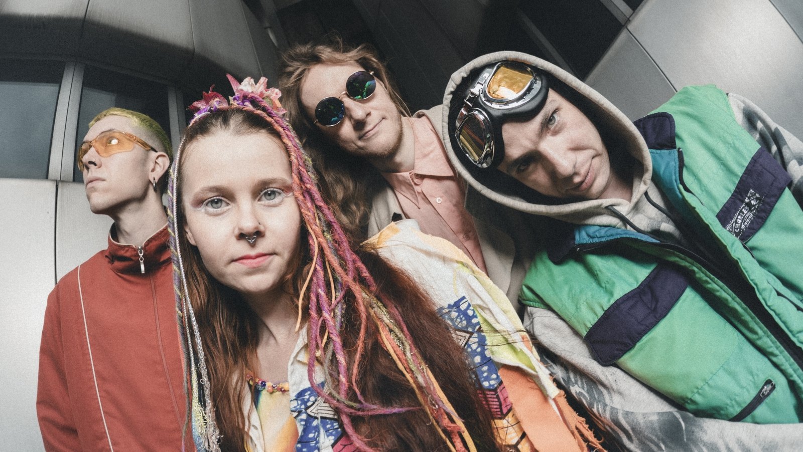 Behind the music - HOLOSOIL