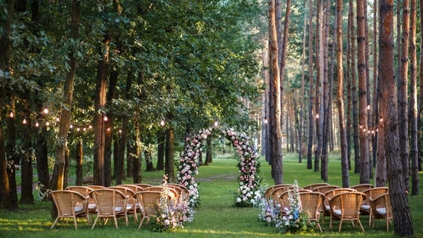 wedding ceremony flower arch