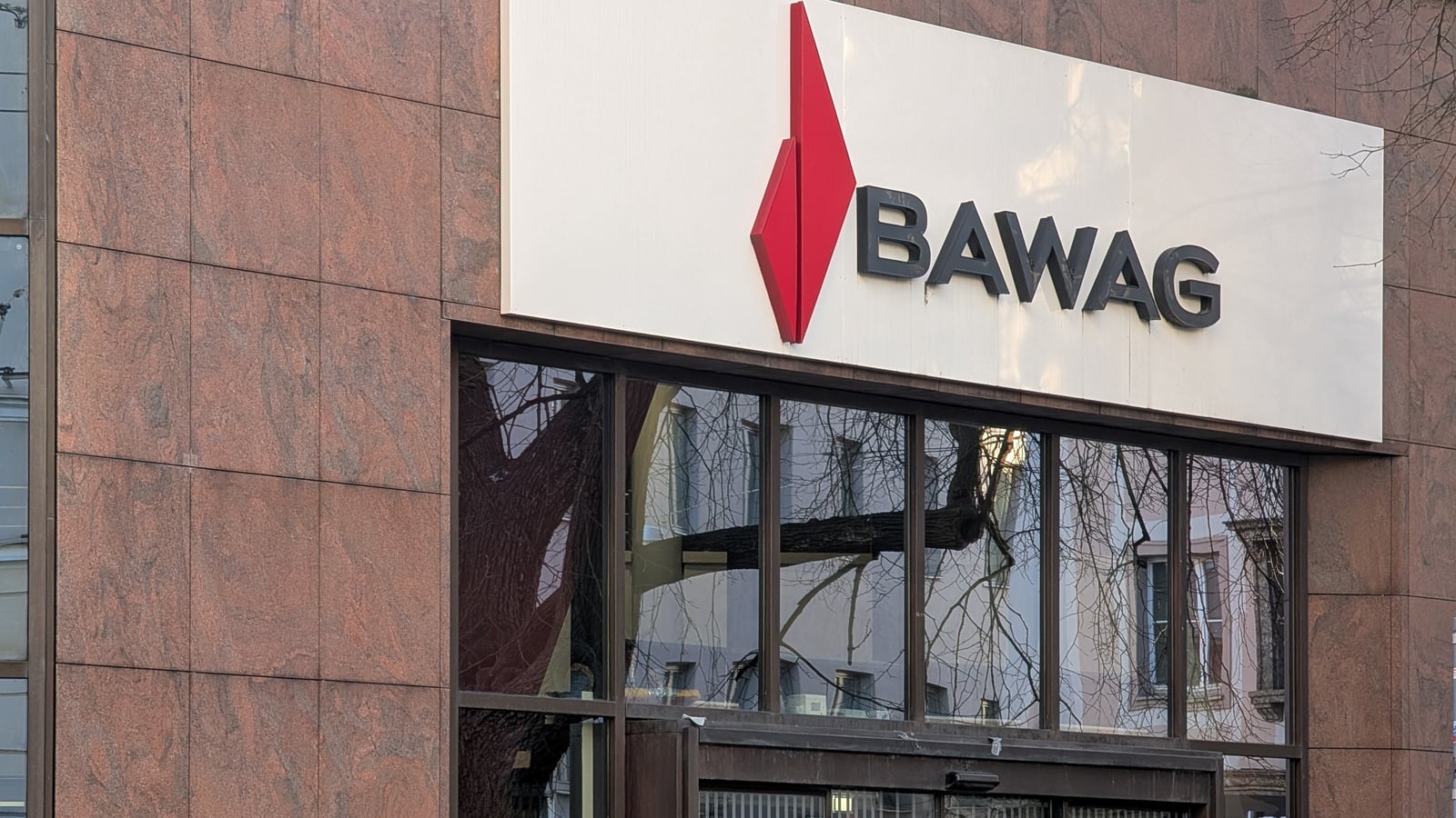 BAWAG reports 16% increase in first quarter net profits