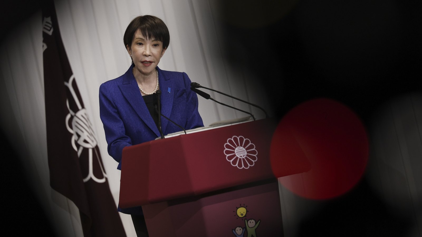 Japan seizes Chinese fishing vessel and arrests captain