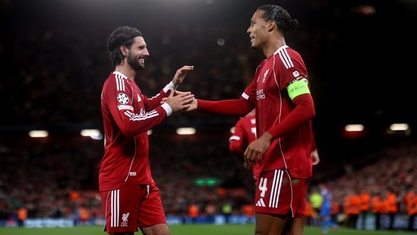 LIVERPOOL, ENGLAND - SEPTEMBER 17: (THE SUN OUT, THE SUN ON SUNDAY OUT) Virgil van Dijk of Liverpool celebrates scoring his team's third goal with Dominik Szoboszlai during the UEFA Champions League 2025/26 League Phase MD1 match between Liverpool FC and