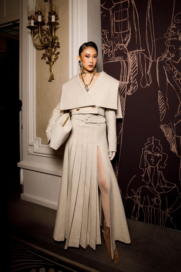 Paul Costelloe model