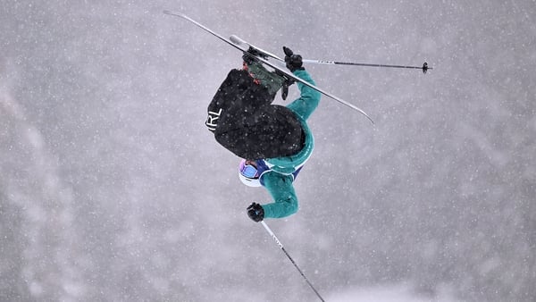 Ireland's Benjamin Lynch competes in the freestyle skiing men's freeski halfpipe qualification run 1 during the Milano Cortina 2026 Winter Olympic Games at Livigno Snow Park, in Livigno (Valtellina), on February 20, 2026. (Photo by Kirill KUDRYAVTSEV / AF