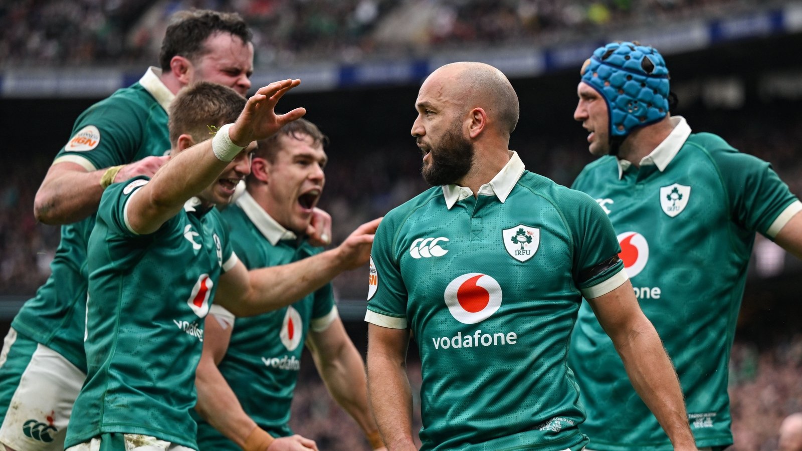 Born-again Ireland dismantle England in record victory