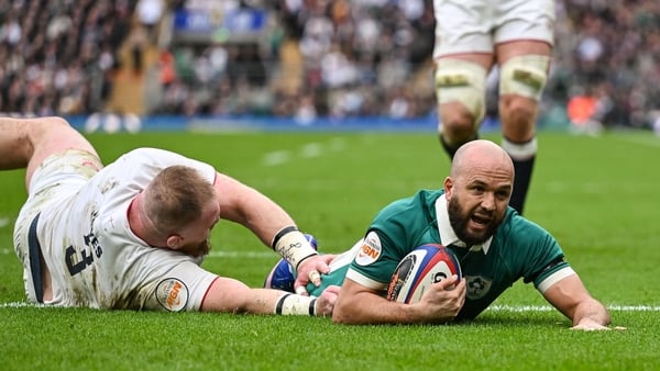 21 February 2026; Jamison Gibson-Park of Ireland scores his side's first try during the Guinness 6 Nations Rugby Championship match between England and Ireland at the Allianz Stadium in Twickenham, England. Photo by Brendan Moran/Sportsfile