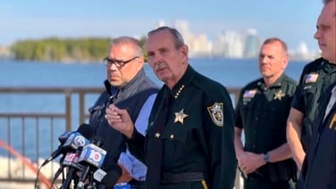 Man shot dead after entering perimeter of Trump's Mar-a-Lago