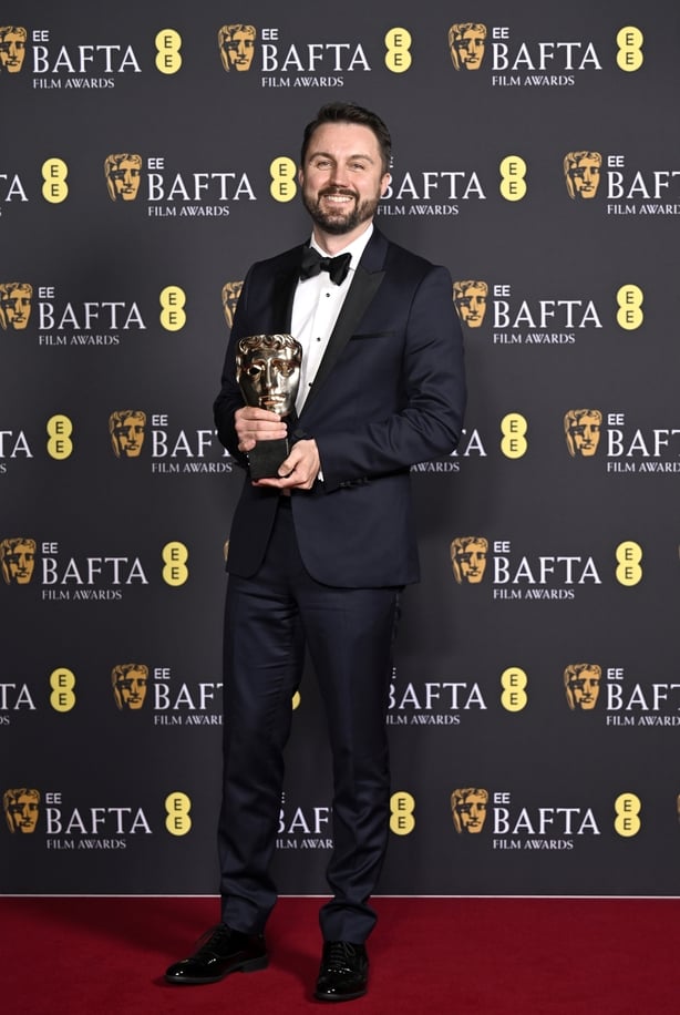 LONDON, ENGLAND - FEBRUARY 22: Andy Jurgensen poses with the Editing Award for 'One Battle After Another' during the 2026 EE BAFTA Film Awards at The Royal Festival Hall on February 22, 2026 in London, England. (Photo by Gareth Cattermole/Getty Images)