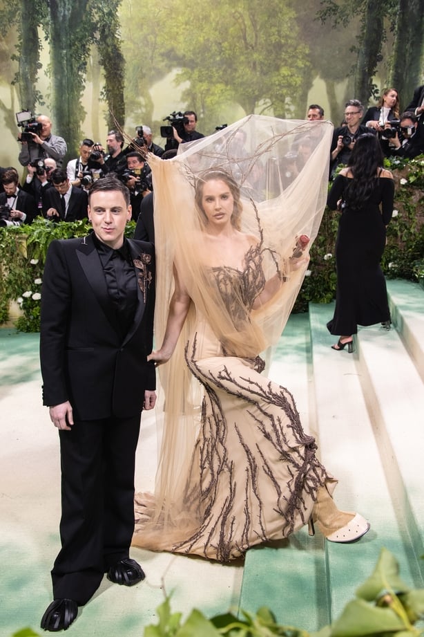 Seán McGirr and Lana Del Rey at the 2024 Met Gala: "Sleeping Beauties: Reawakening Fashion" held at The Metropolitan Museum of Art on May 6, 2024 in New York City. (Photo by Lexie Moreland/WWD via Getty Images)