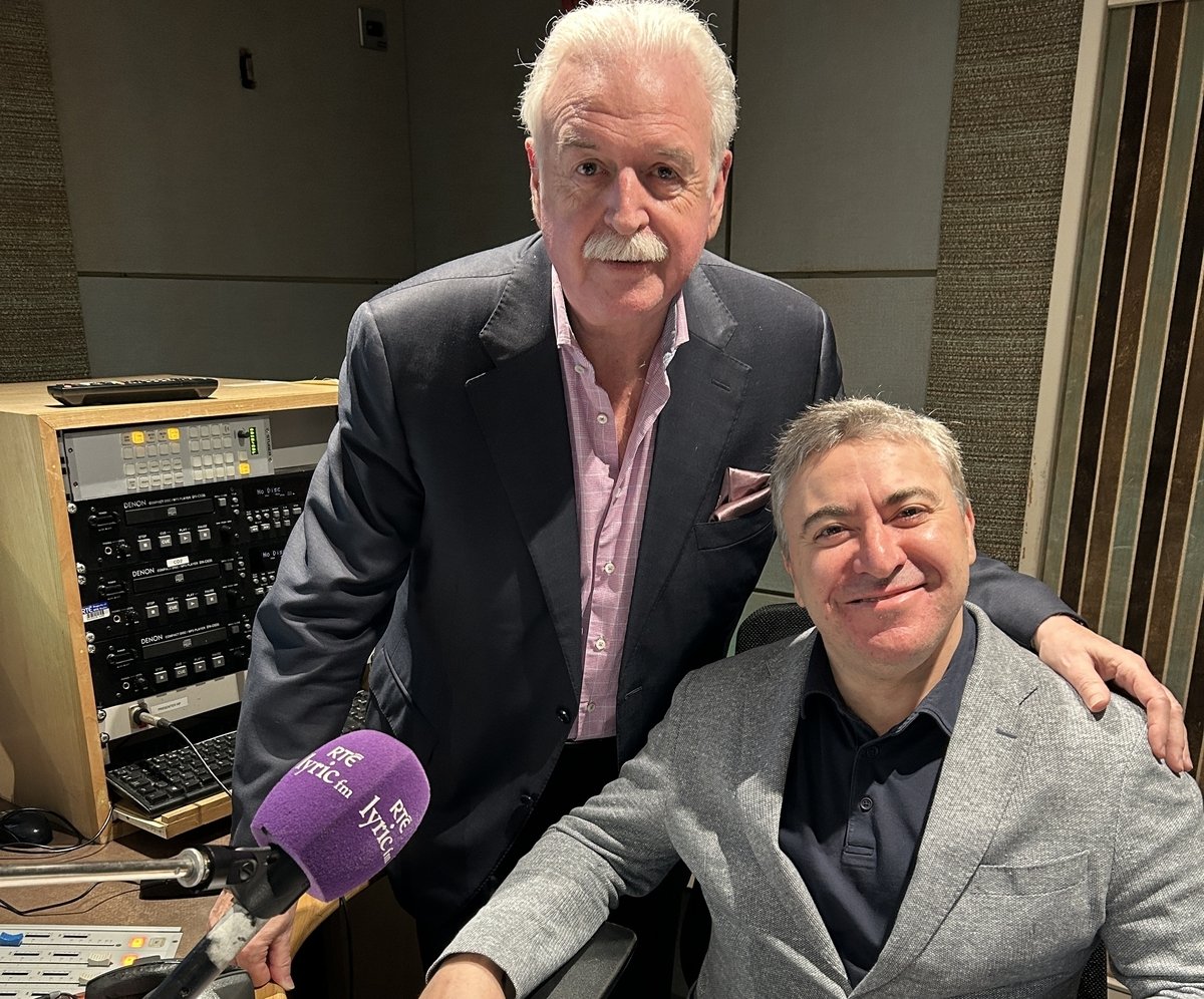 Violinist  Maestro Maxim Vengerov is in studio