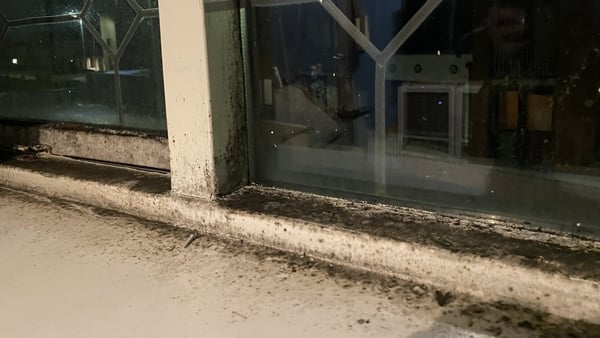 Mouldy windowframe