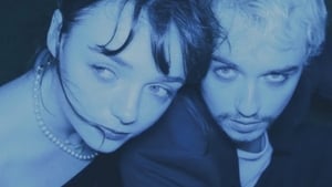 Bear, amhránaí agus ceoltóir.  show image