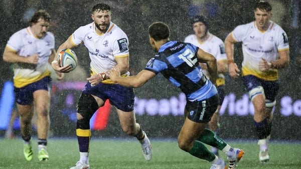 27 February 2026; Robbie Henshaw of Leinster in action against Ben Thomas of Cardiff Rugby during the United Rugby Championship match between Cardiff and Leinster at Cardiff Arms Park in Cardiff, Wales. Photo by Chris Fairweather/Sportsfile