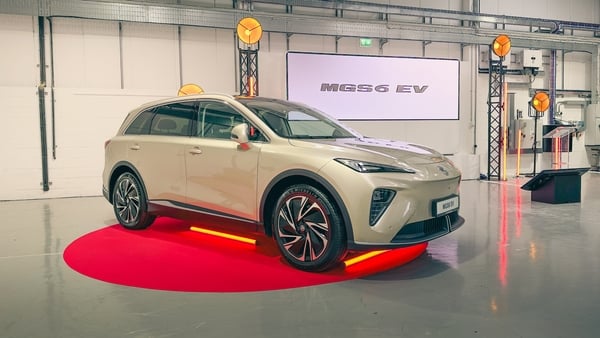 MG S6 EV