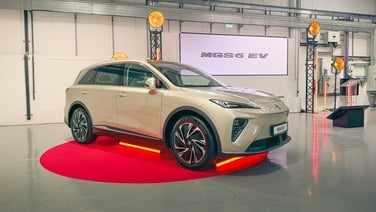 MG S6 EV