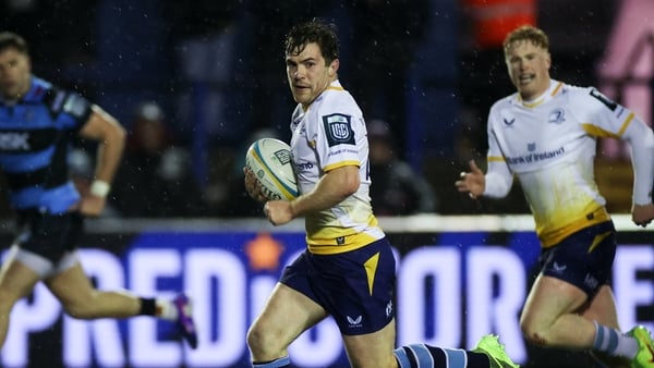 Luke McGrath of Leinster on his way to scoring his side a try during the United Rugby Championship match between Cardiff and Leinster at Cardiff Arms Park in Cardiff, Wales. Photo by Chris Fairweather/Sportsfile
