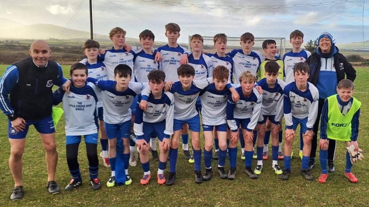 Donncha Ó Murchú, Sonaí Mac an tSíthigh, Liam Mac Gearailt, Tommy Ó Suilleabháin