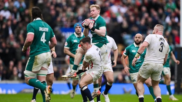 21 February 2026; Jamie Osborne of Ireland catches a high ball ahead of George Ford of England during the Guinness 6 Nations Rugby Championship match between England and Ireland at the Allianz Stadium in Twickenham, England. Photo by Brendan Moran/Sportsf