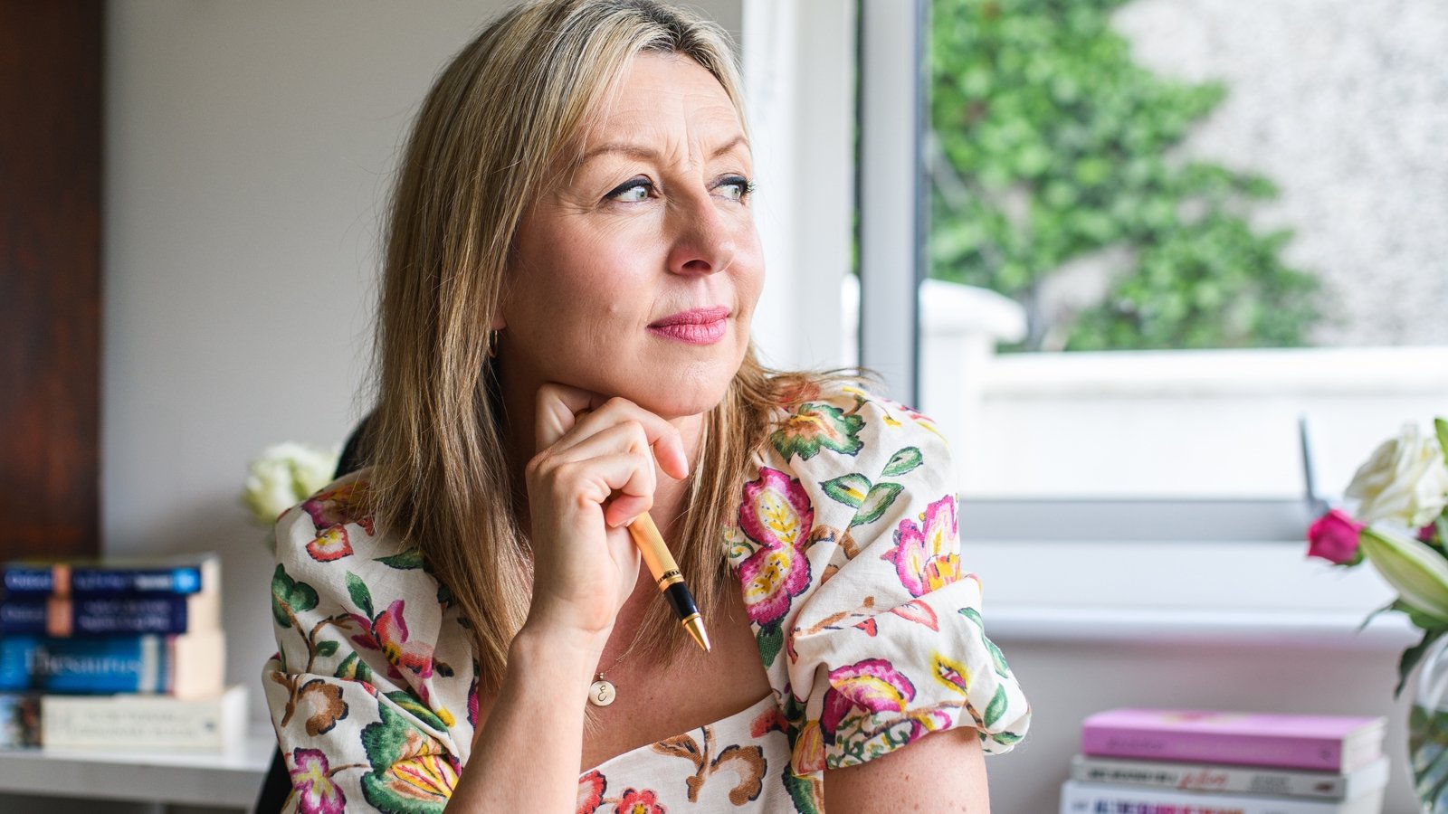 Glass Houses by Edel Coffey - an extract from her new thriller