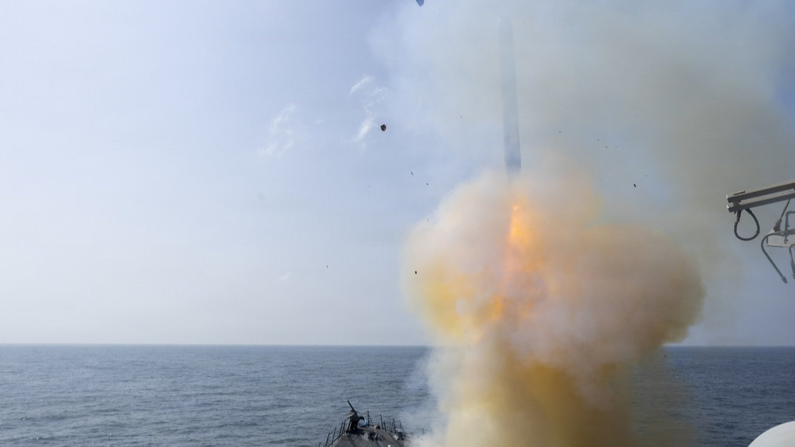 Trump warned against playing 'Russian roulette' over Iran