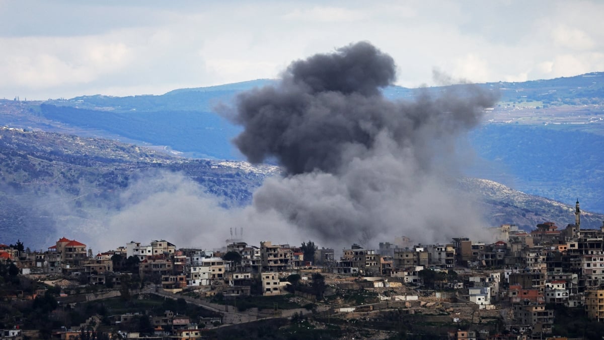 Eoin Delaney : Fear a bhfuil ceangal teaghlaigh aige leis an Liobáin.