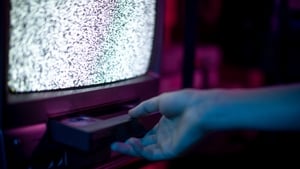 TV subscriptions decreasing while number of illegal dodgy boxes soars show image