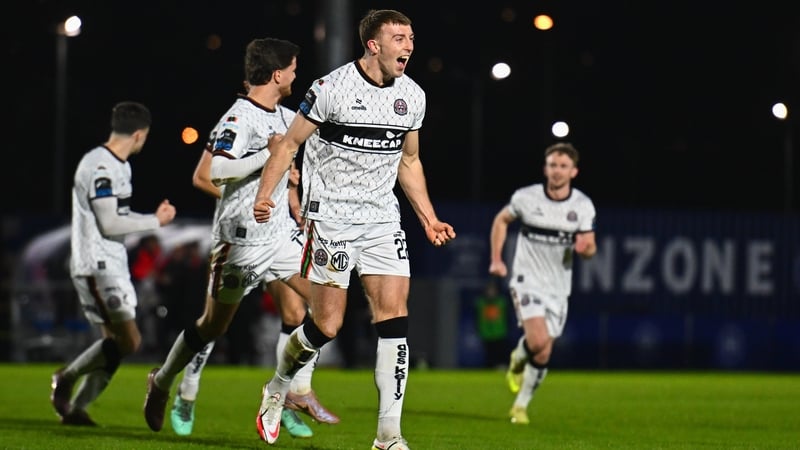 Sam Todd of Bohemians celebrates after scoring his side's first goal during the SSE Airtricity Men's Premier Division match between Waterford and Bohemians at the RSC in Waterford. Photo by Tyler Miller/Sportsfile