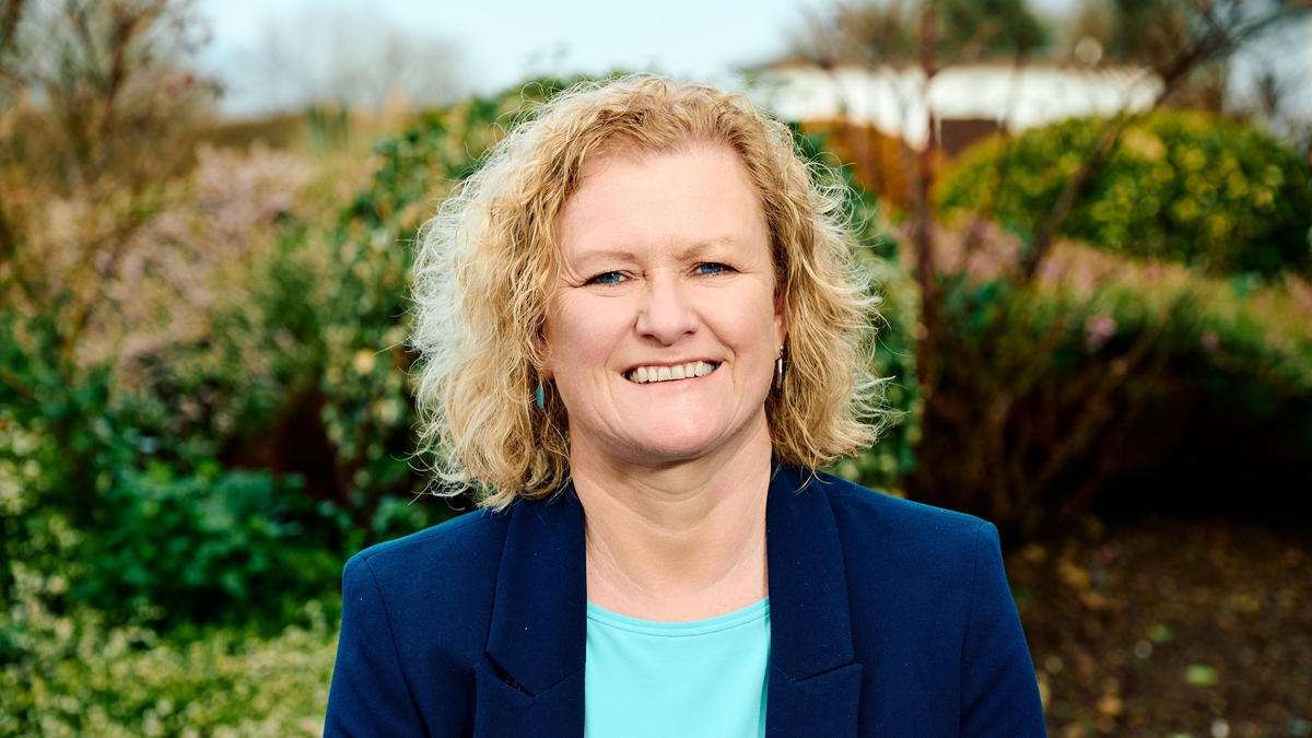 an tSeachtain le Máirín Ní Ghadhra 28ú Marta 2026.