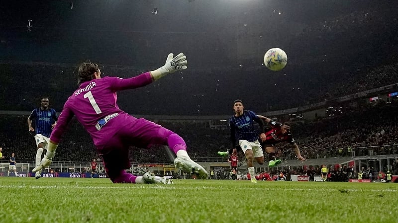 Pervis Estupinian of AC Milan scores the opening goal during the Serie A match between AC Milan and FC Internazionale at Giuseppe Meazza Stadium on March 08, 2026 in Milan, Italy. (Photo by Claudio Villa/AC Milan via Getty Images)