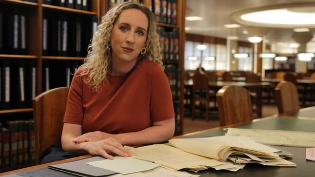 Siun Ni Dhuinn Ceartas crua