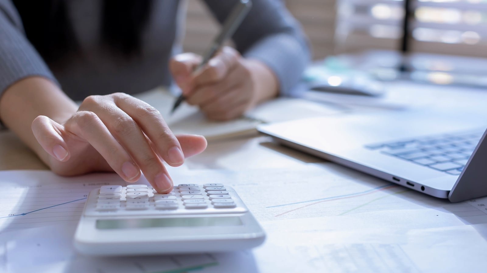 Irish woman awarded £23k after boss shouted racial abuse