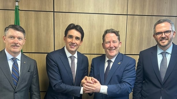 Irish Ambassador to Brazil Martin Gallagher, Brazilian Minister for Ports and Airports Silvio Costa Filho, Minister for Transport Darragh O'Brien, and Executive Secretary of the Brazilian Ministry of Ports and Airports Tomé Franca