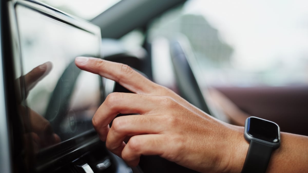  Is your car distracting you?