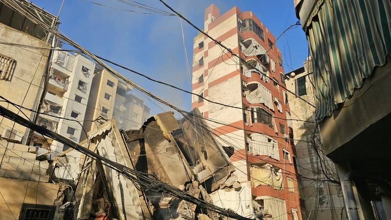 Foirgnimh scriosta i Beirut