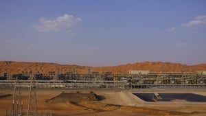 Soaring oil prices as ships attacked in the Straights of Hormuz show image