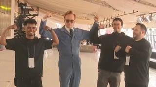 Conan O'Brien lends a hand as workers prepare Oscars red carpet