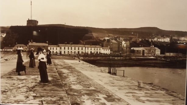 Sepia coloured image of Howth Harbour