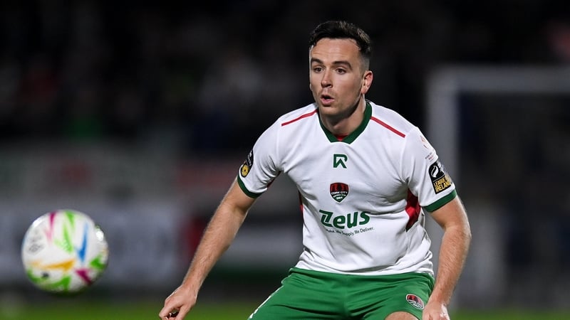 13 February 2026; Charlie Lyons of Cork City during the SSE Airtricity Men's First Division match between Cork City and Treaty United at Turner's Cross in Cork. Photo by Matt Browne/Sportsfile