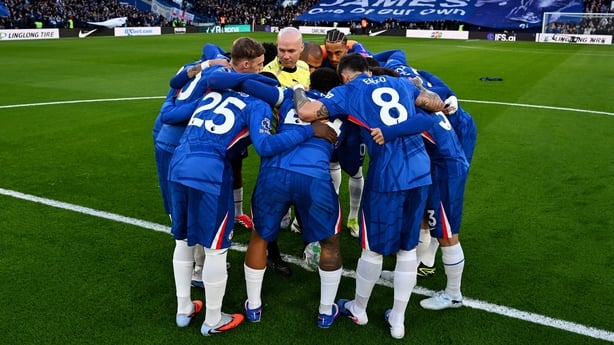 LONDON, ENGLAND - MARCH 14: Chelsea players enter a huddle surrounding Referee Paul Tierney on the half way line prior to the Premier League match between Chelsea and Newcastle United at Stamford Bridge on March 14, 2026 in London, England. (Photo by Darren Walsh/Chelsea FC via Getty Images)