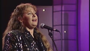 Irish folk legend Dolores Keane dies at 72 show image