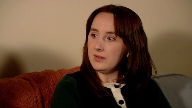 Zoe tries to figure things out