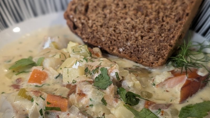 Soup with brown bread