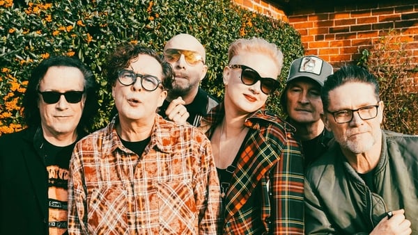 British indie band The Wonder Stuff, who have said they are "grateful" for their fans as they announced a 40th anniversary tour for later this year. The Stourbridge-formed band, currently made up of lead singer Miles Hunt, guitarist Malcolm Treece, violin